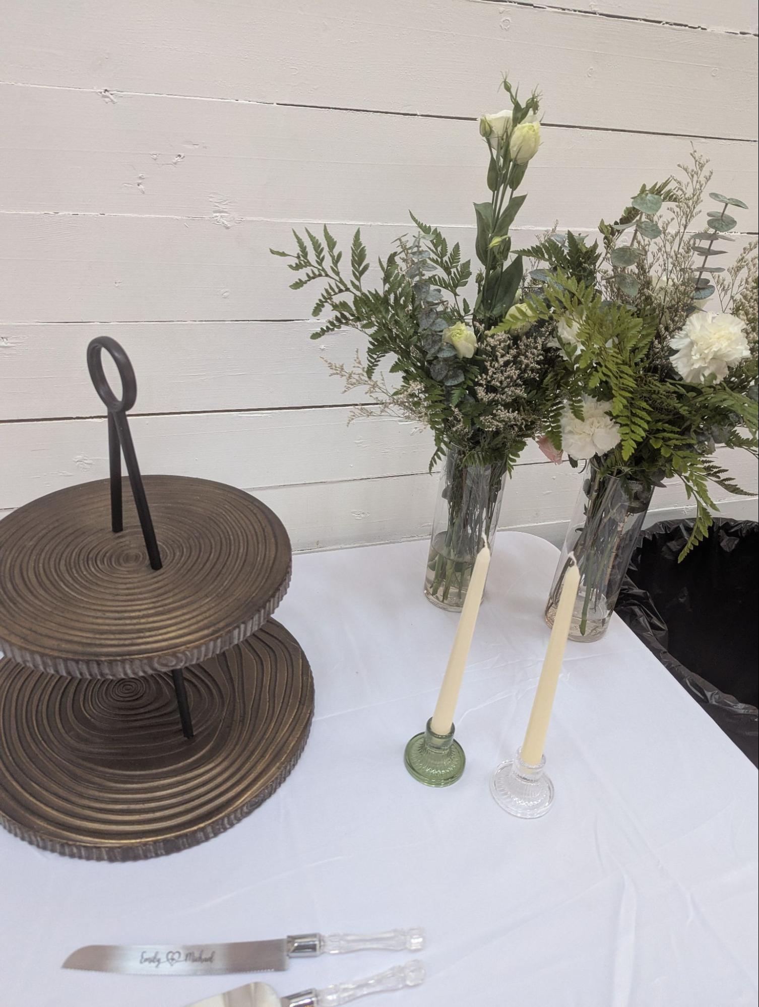 Wedding decor delivered by Golden Moments